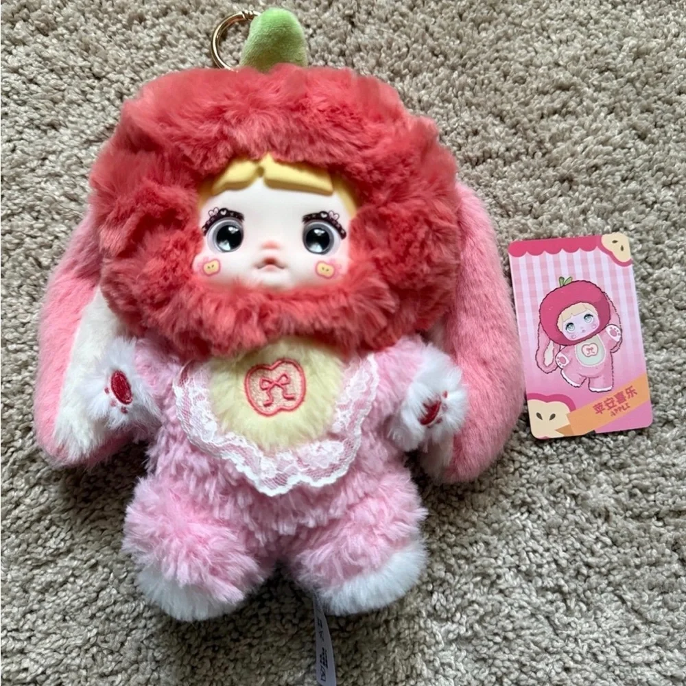Nommi “Interesting Fruits” Series – Apple 🍎 (Confirmed) package unopened